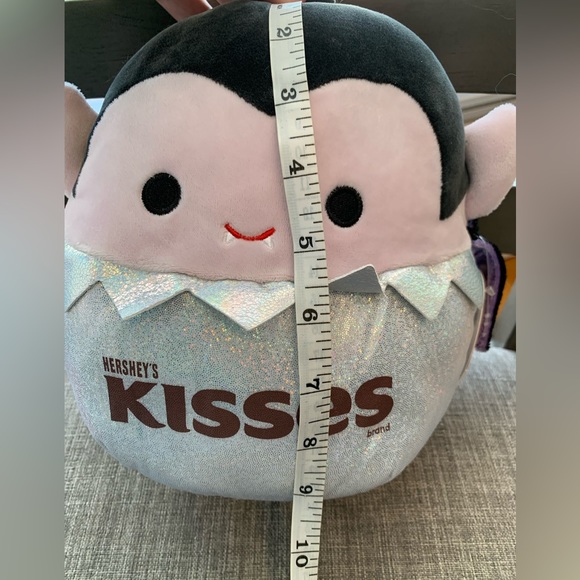 Squishmallow Hershey’s Kisses Waylee the Vampire plush - Picture 5 of 5